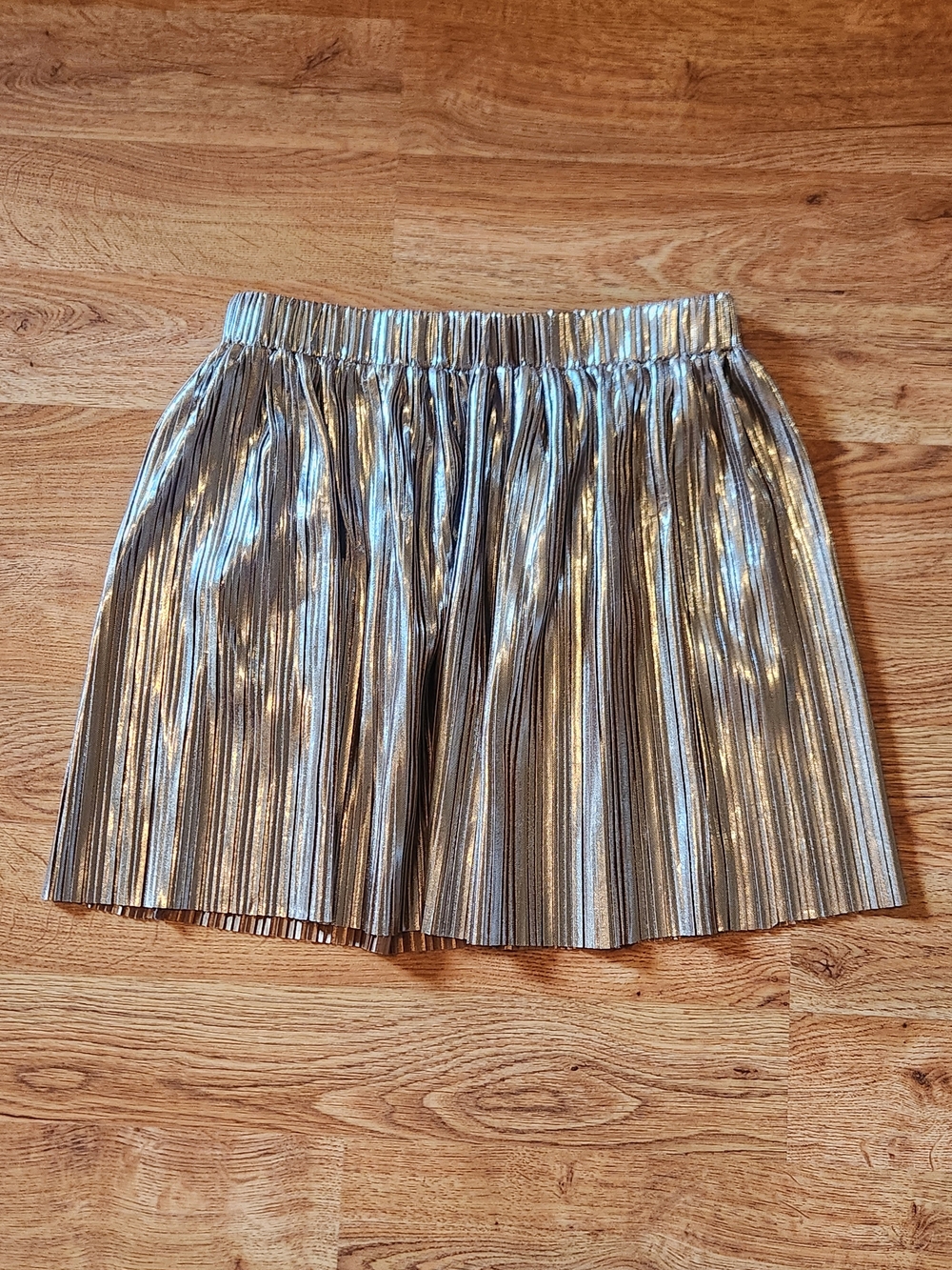 Metallic Gold Pleated Skirt - Women's, Size Small